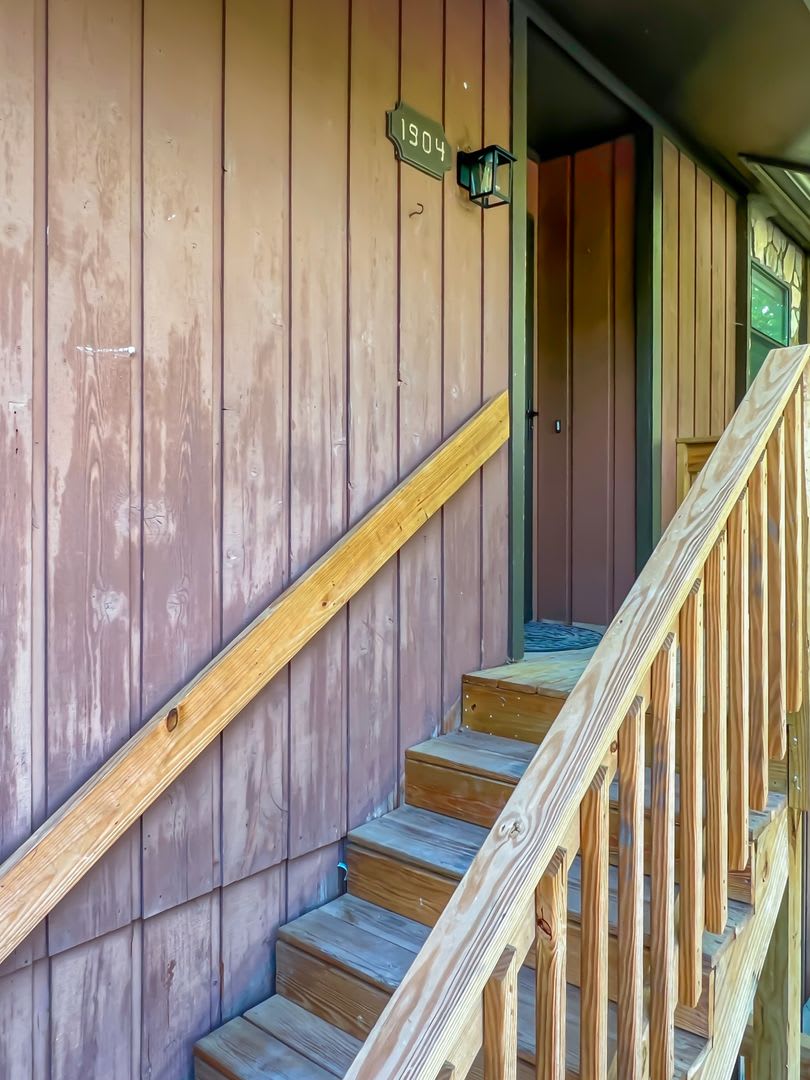 1904 Aspen Way – photo 2