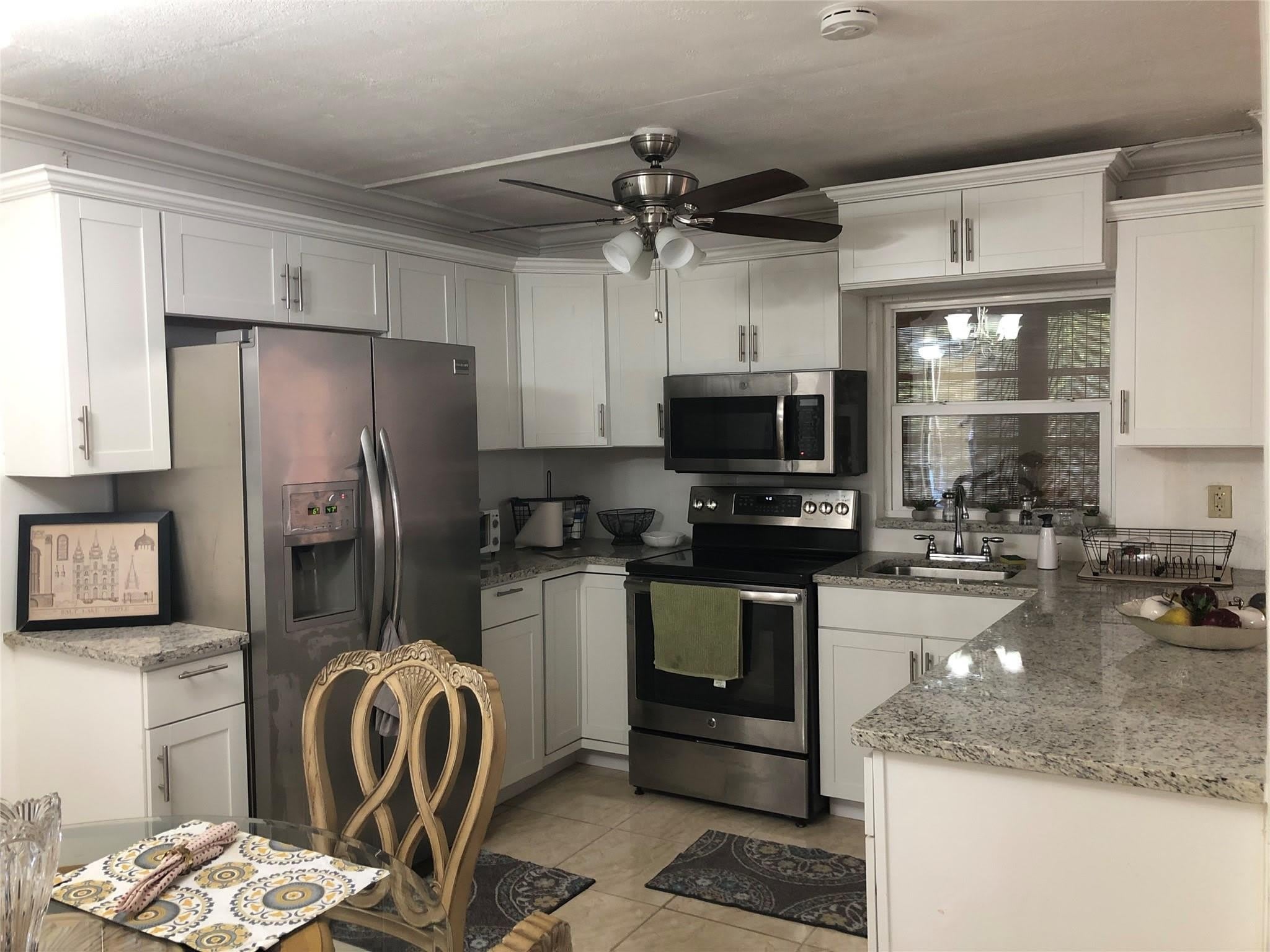 9091 Lime Bay Boulevard – photo 3