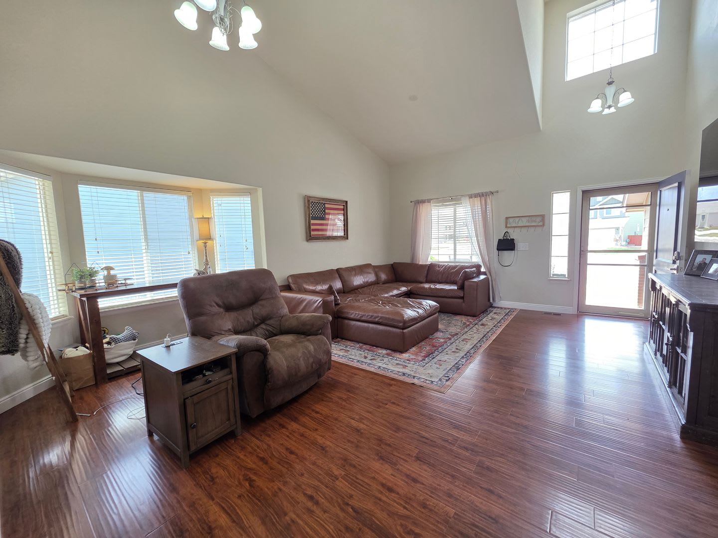 Gorgeous 4 Bed 3 Bath Home In Fountain Colorado – photo 3