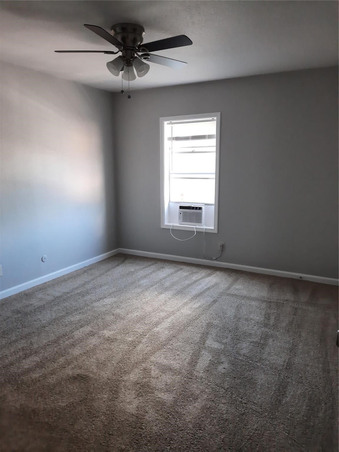 1011 Vine Street – photo 4