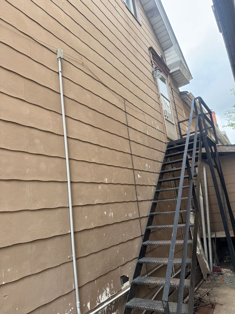 328 West Broad Street – photo 2