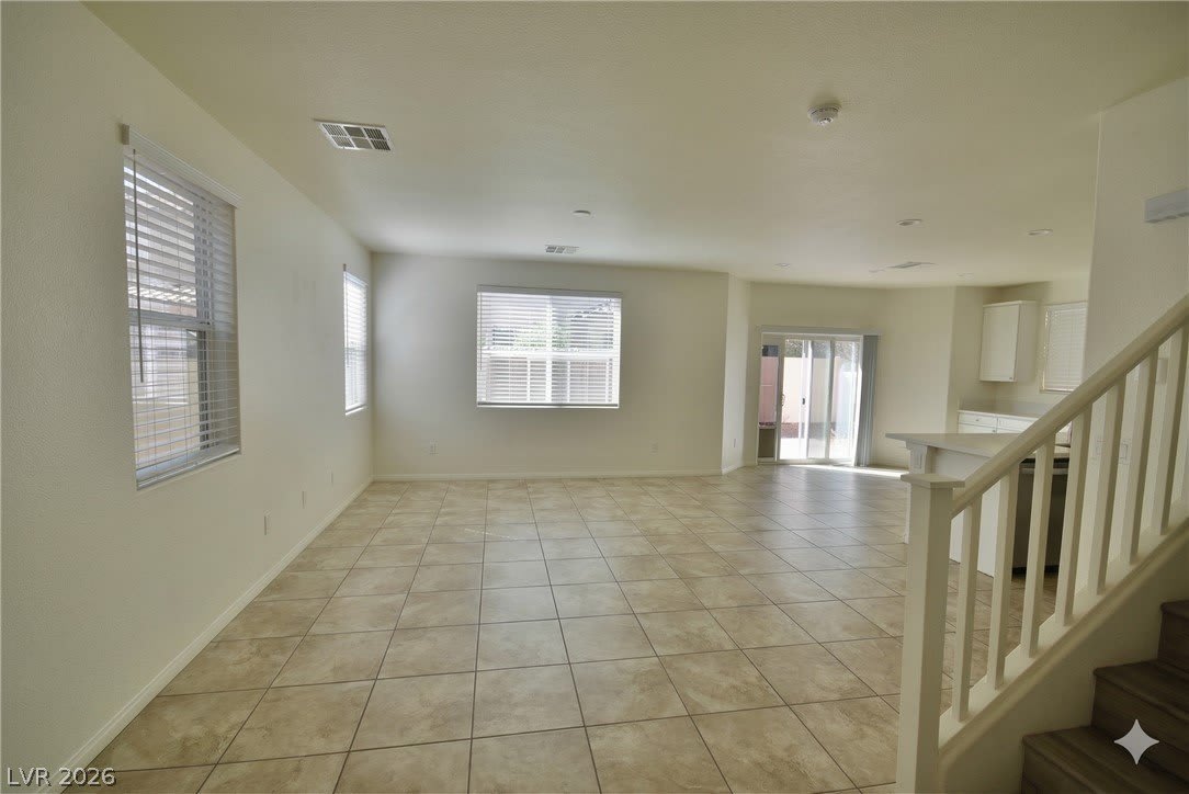 3041 Lake Como Avenue – photo 4