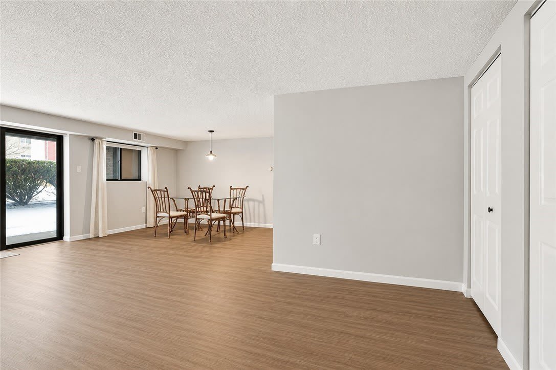 1204 Dutilh Rd – photo 4