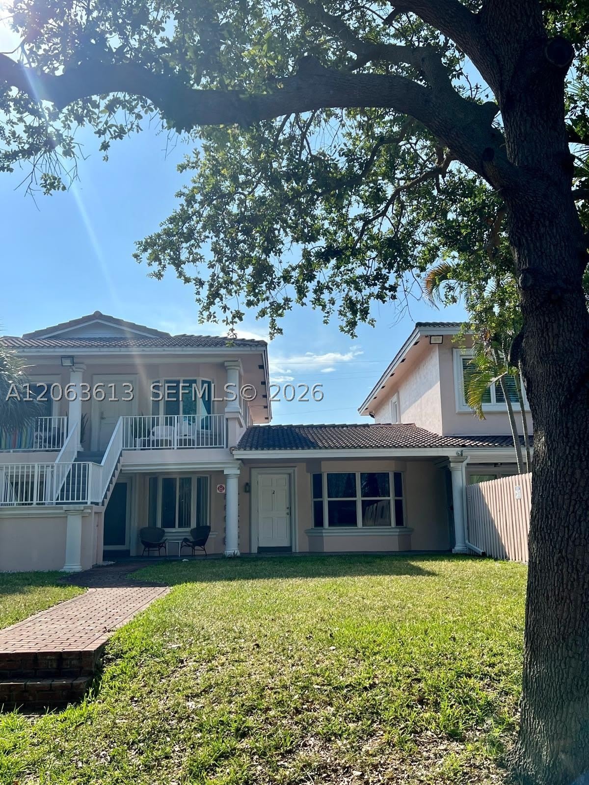 4517 NE 21st Ave – photo 2