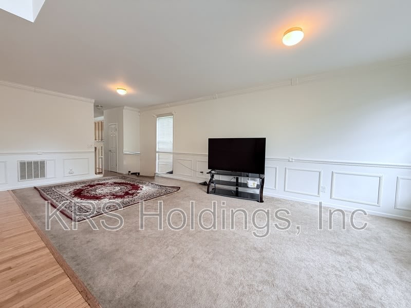 1904 Beckwood Court – photo 2