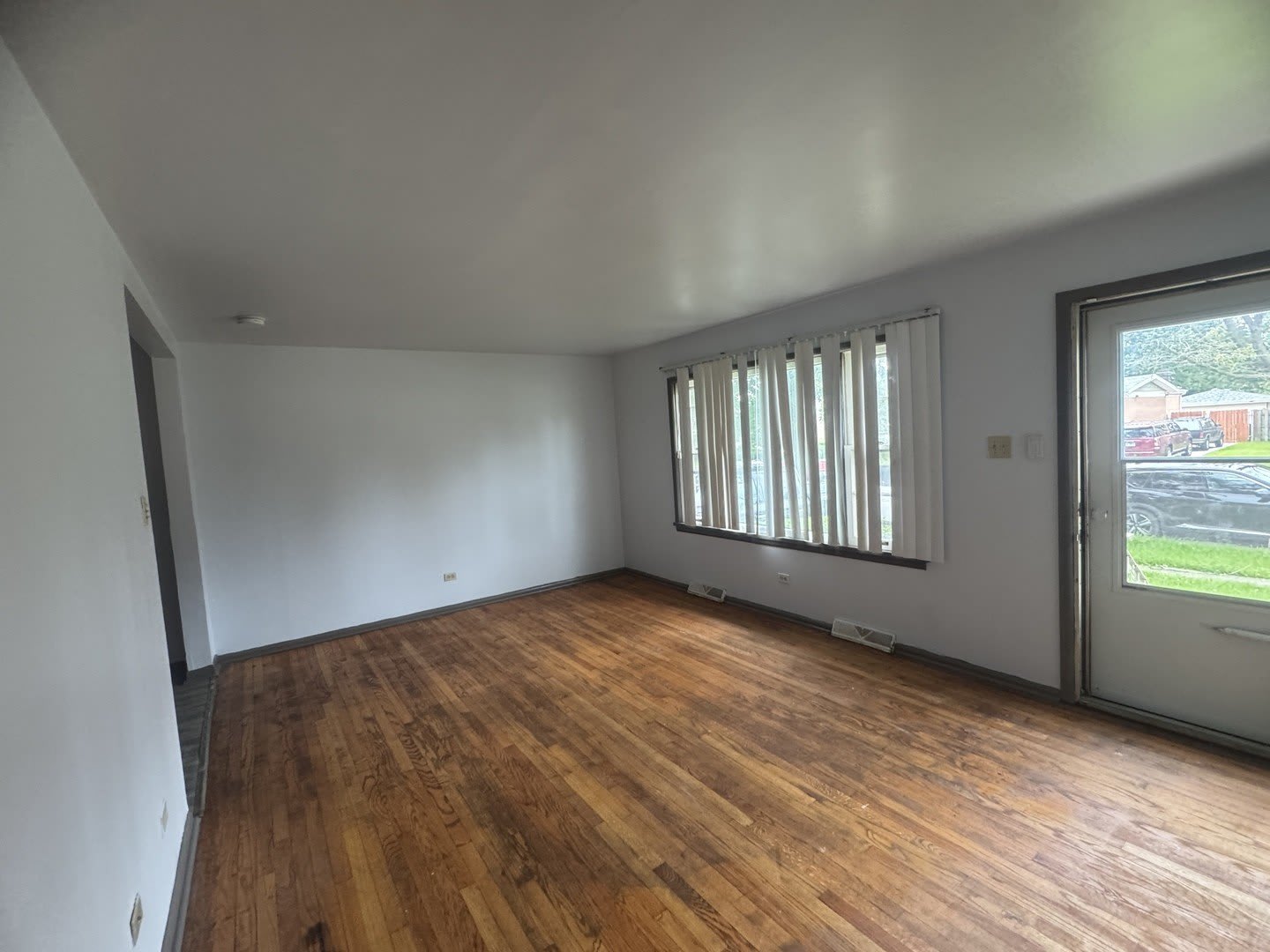 27 W 155th Place – photo 2