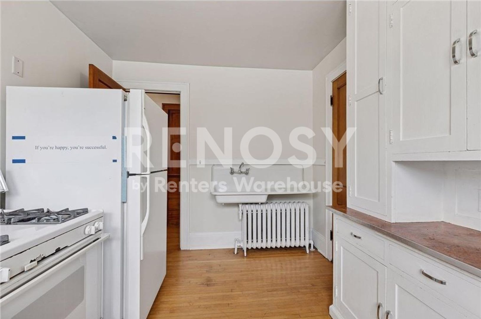 Spacious 2 Bedroom 1 Bath Upper Level Duplex in St. Paul – photo 5