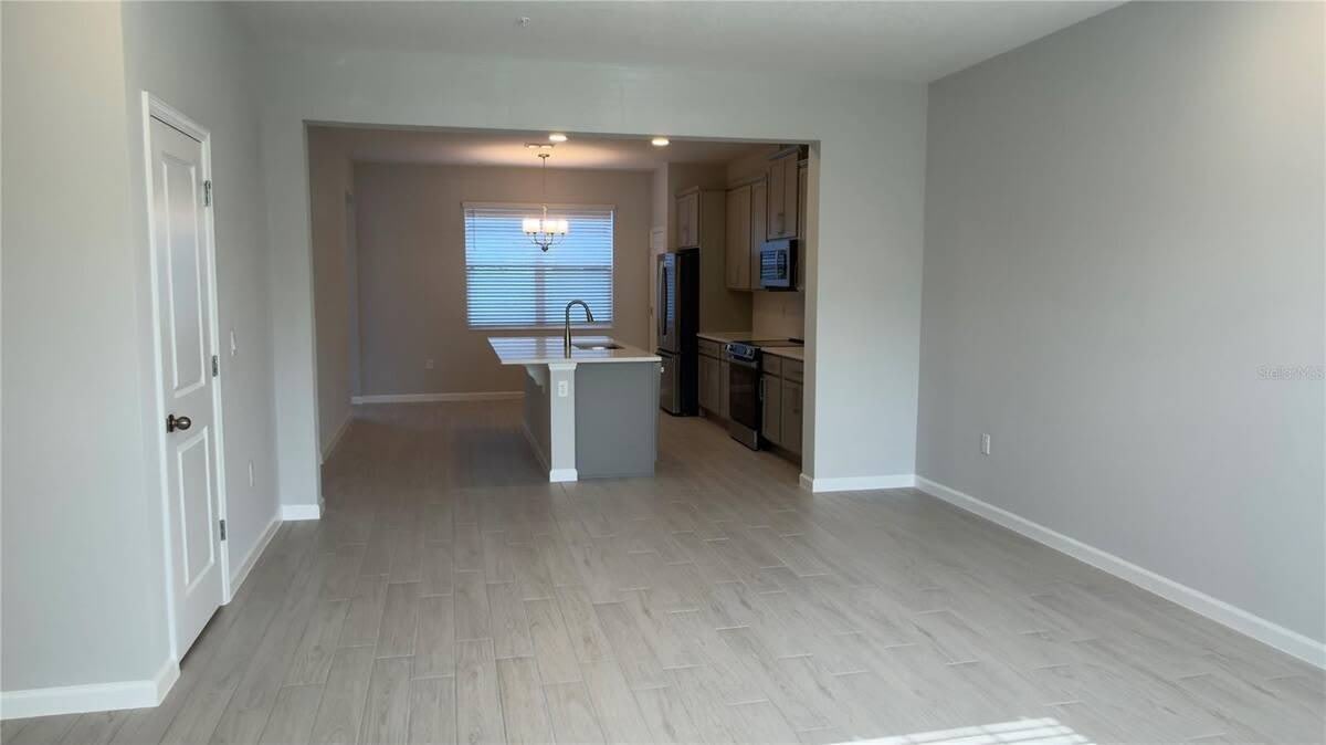 438 Lady Palm Street – photo 4