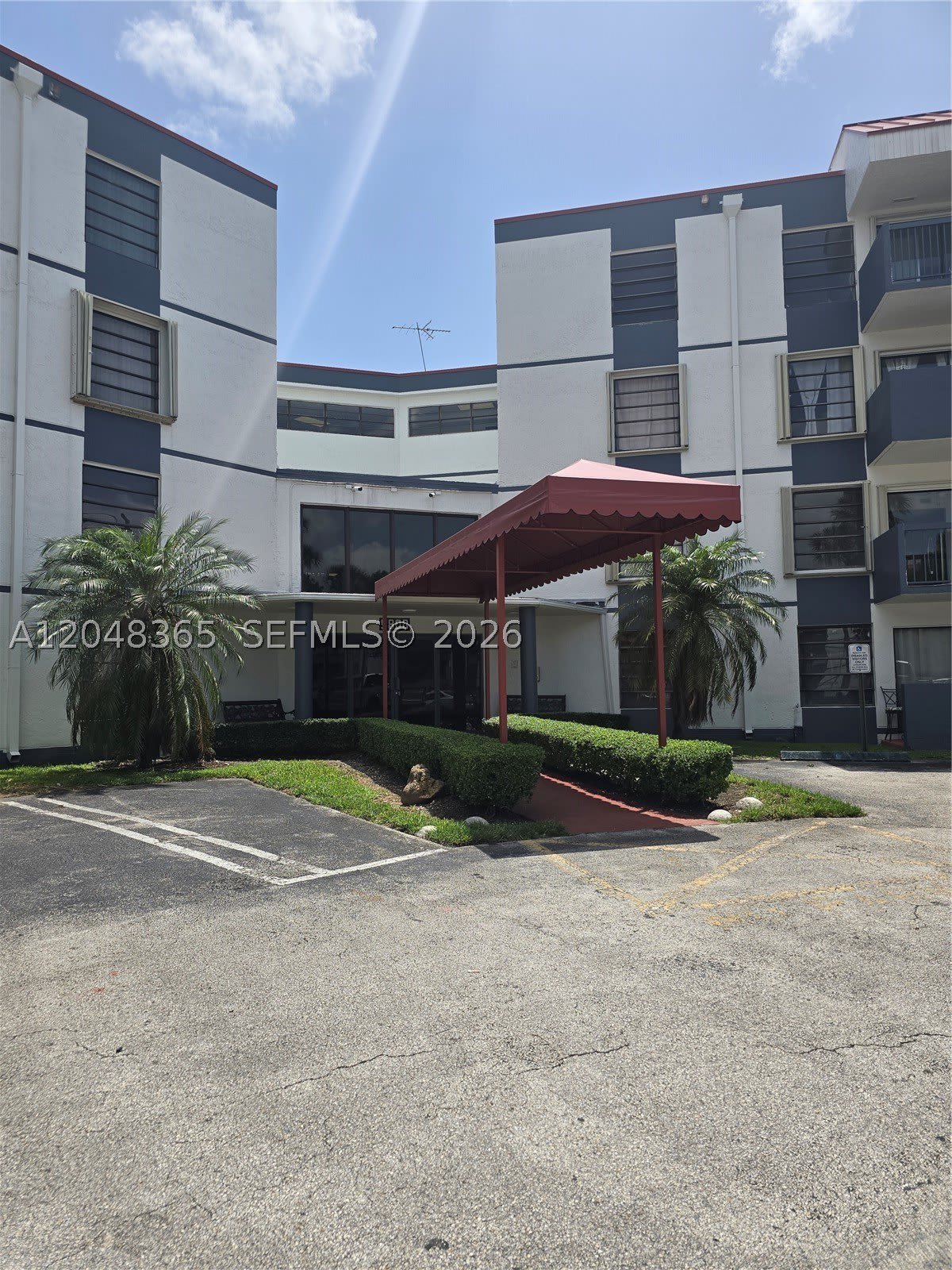 5800 Sw 127Th Ave – photo 3