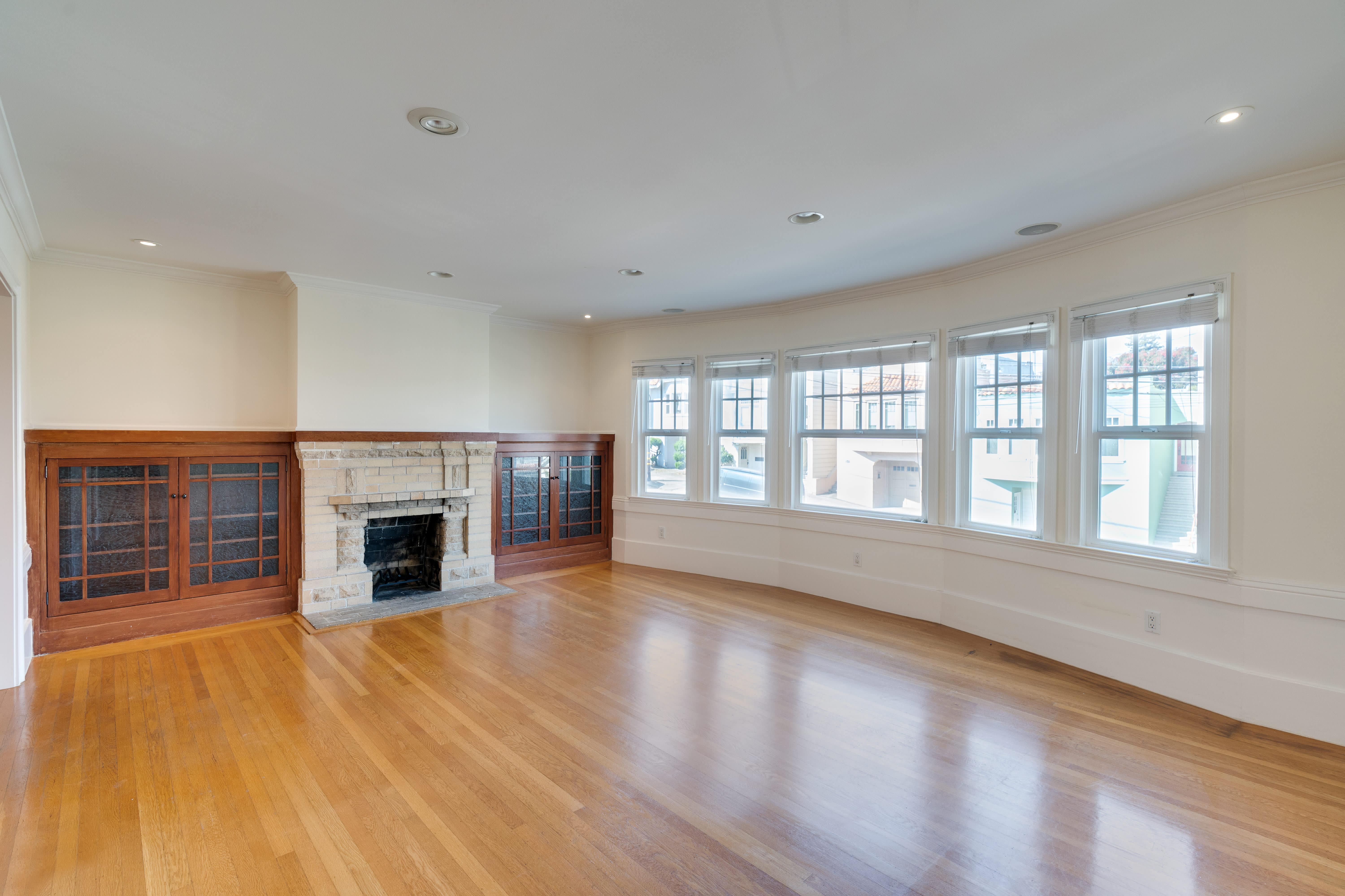 1466 14th Ave – photo 2