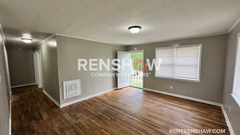 249 Navy Dr – photo 3