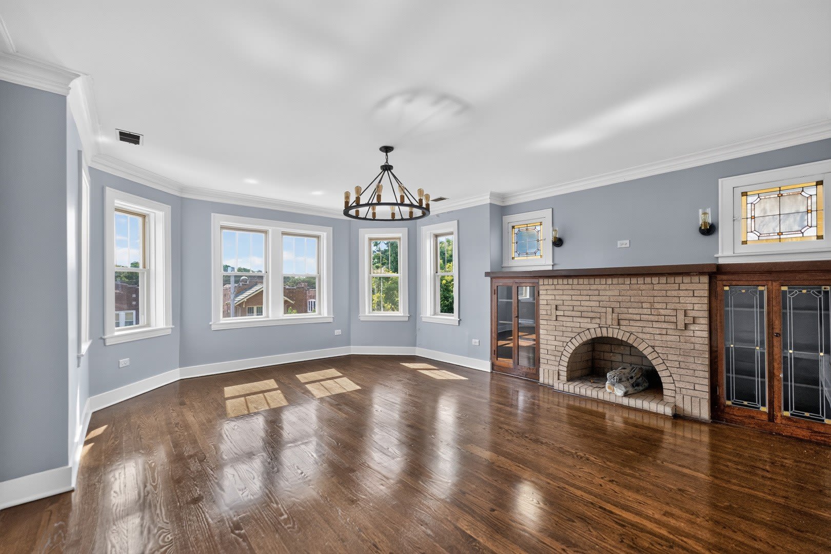 1101 S OAK PARK Avenue – photo 2