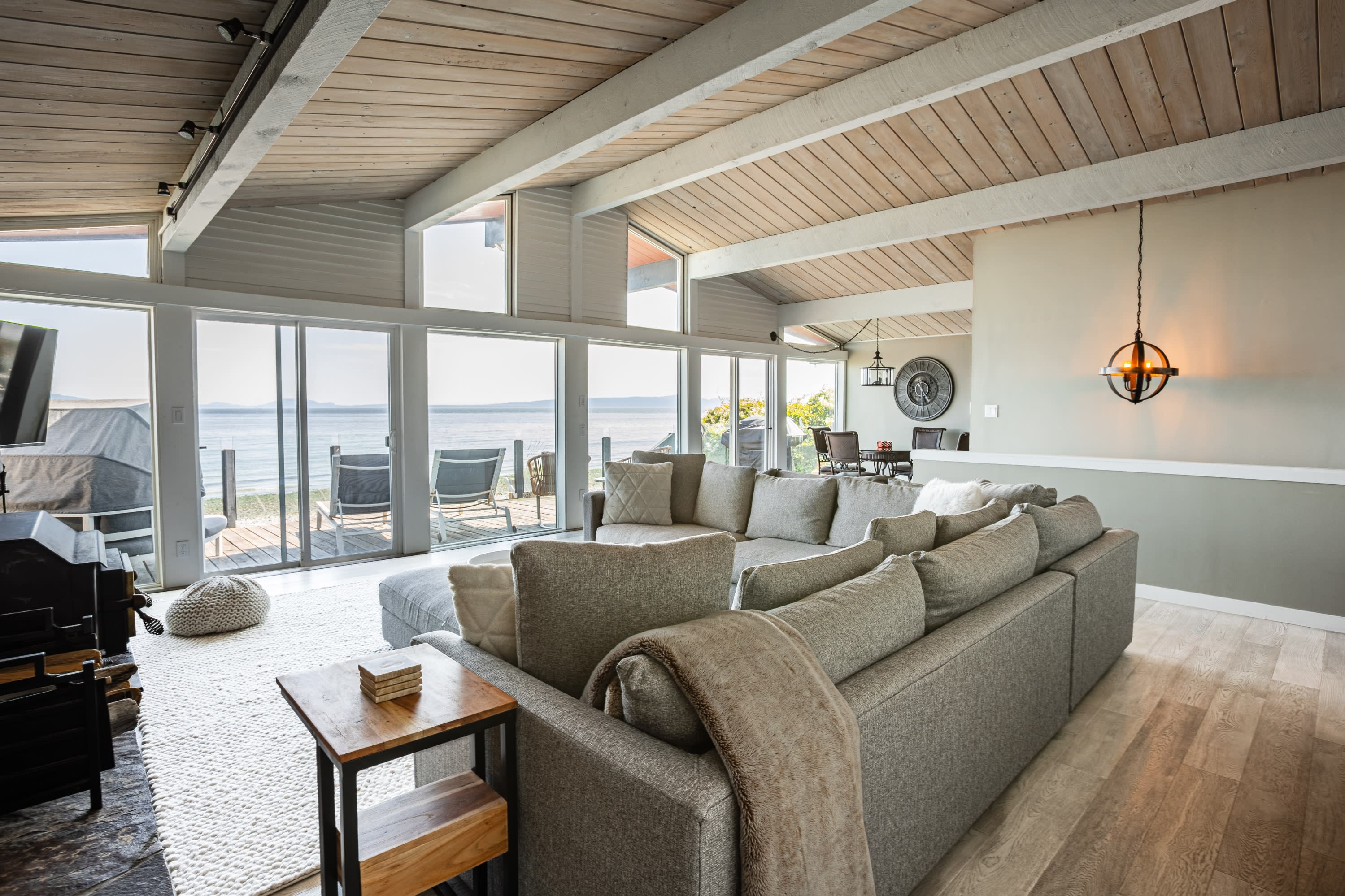 1455 Edwards Drive – photo 2