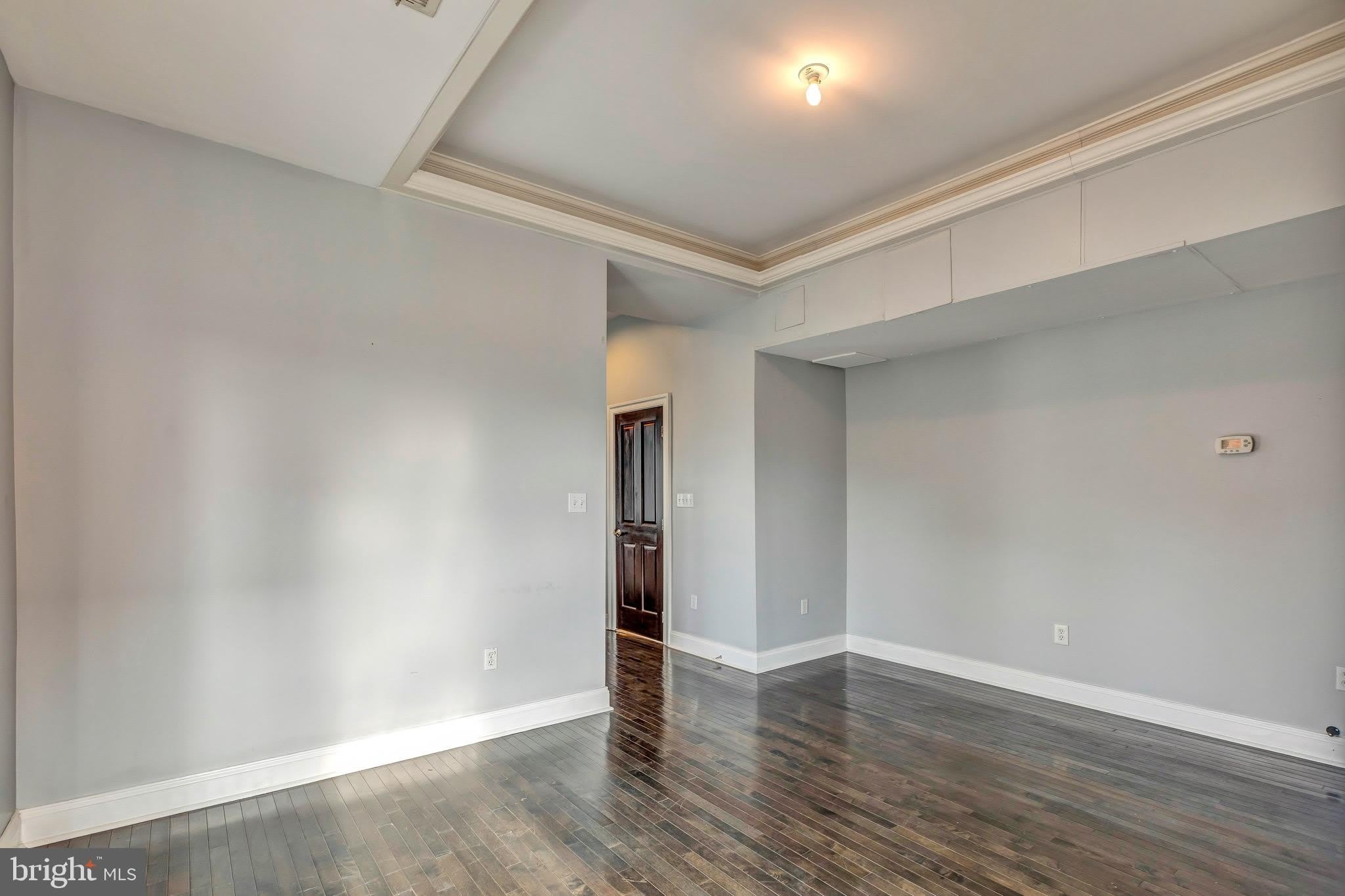 200 E PRESTON Street – photo 5