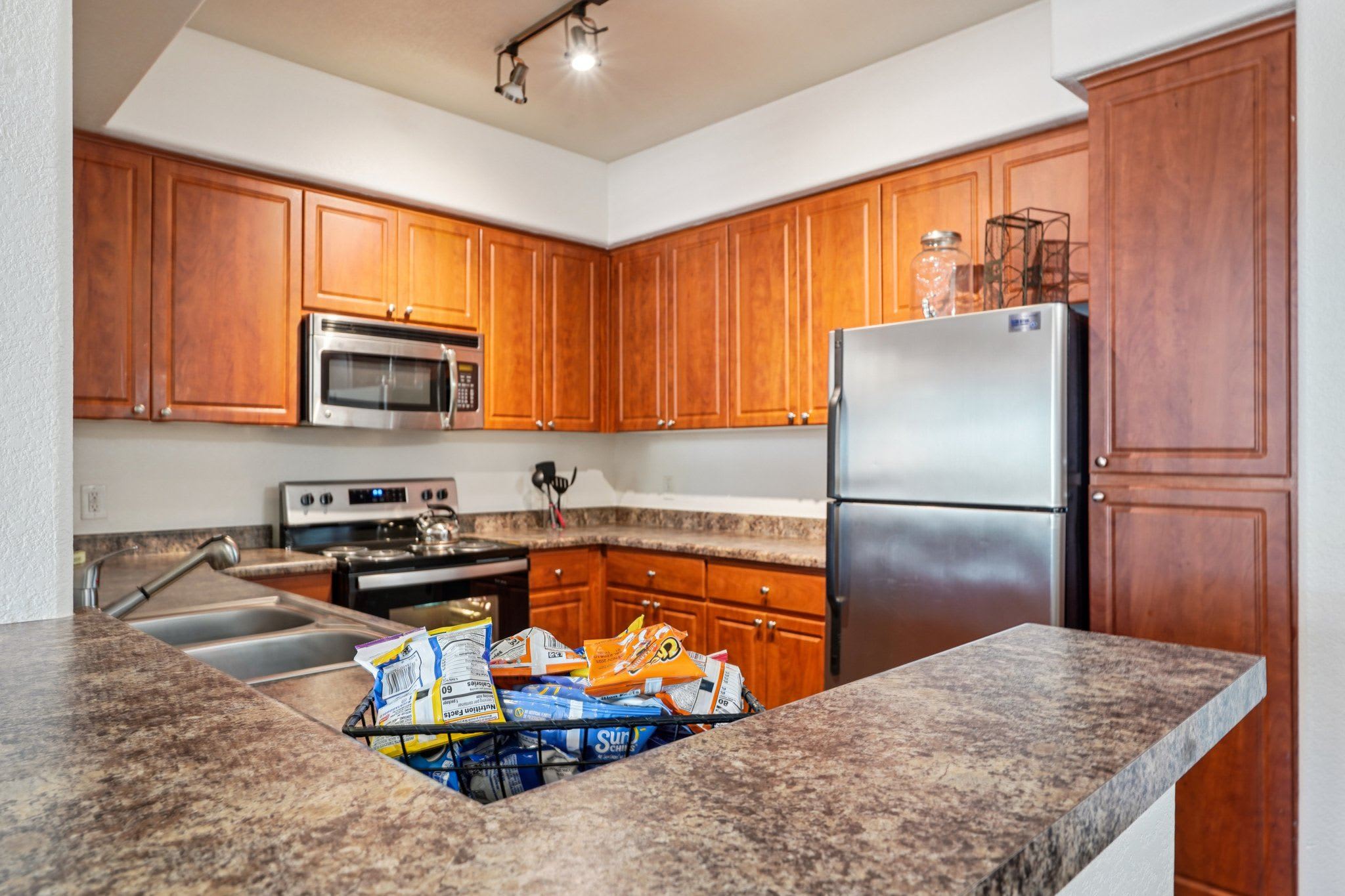 Del Mar Apartments – photo 4