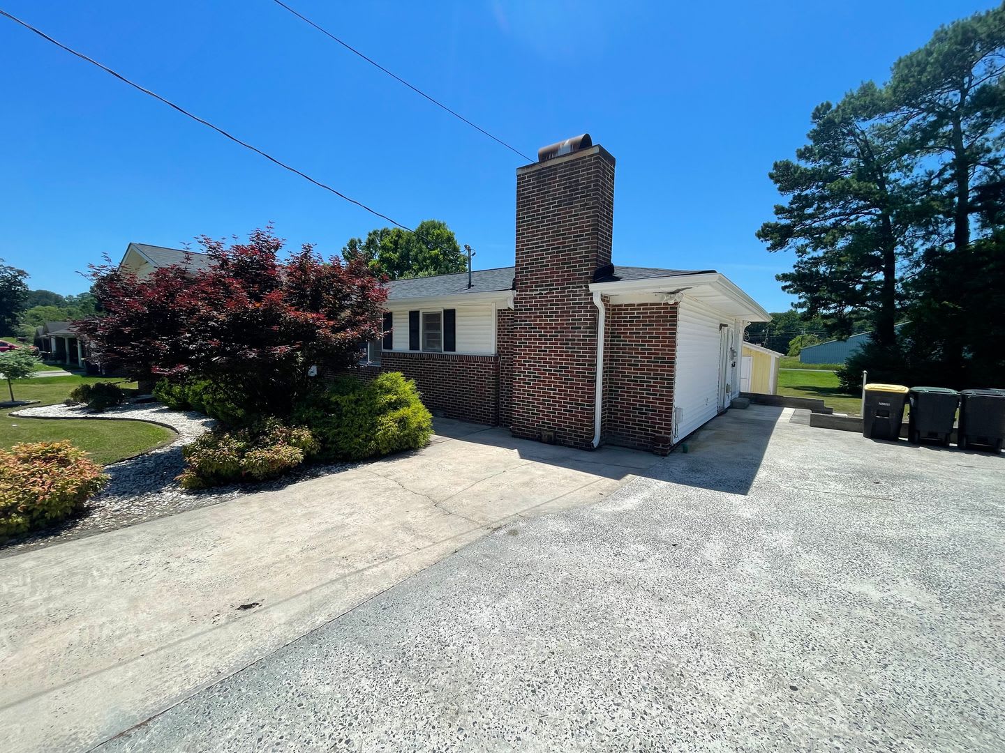 Large 5/3 Brick House in West Rome- $1,795 – photo 3
