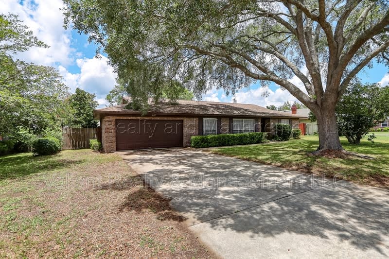166 Vanderford Road West – photo 2