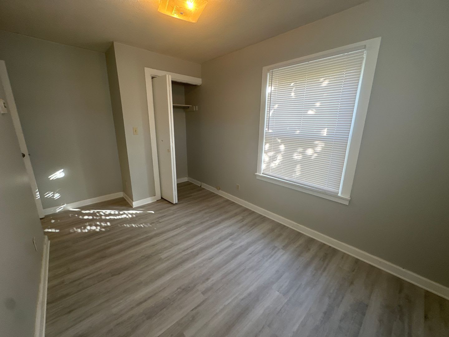 Spacious Apartments In The Heart Of The Village – photo 5