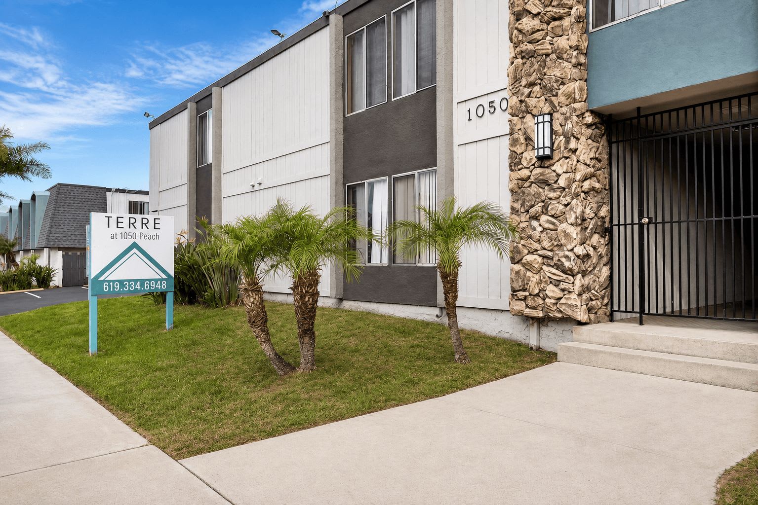 Terre At 1050 Peach – photo 4
