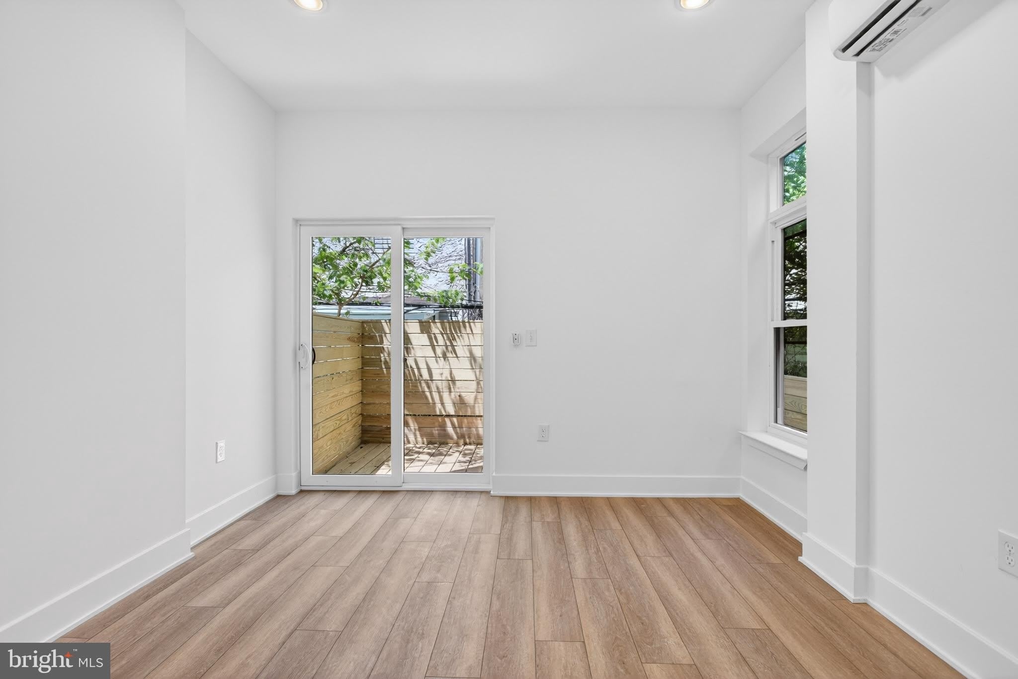 5121 MALCOLM Street – photo 5
