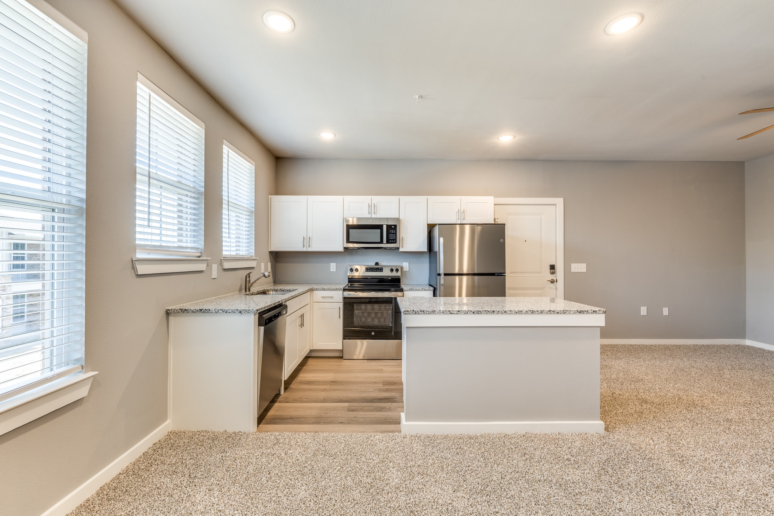 608 610 North 6Th Street – photo 4