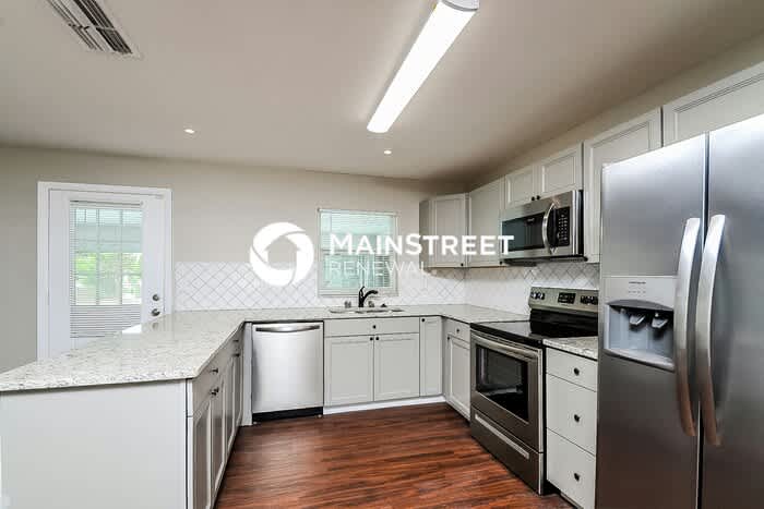 7111 Harvard Street – photo 4