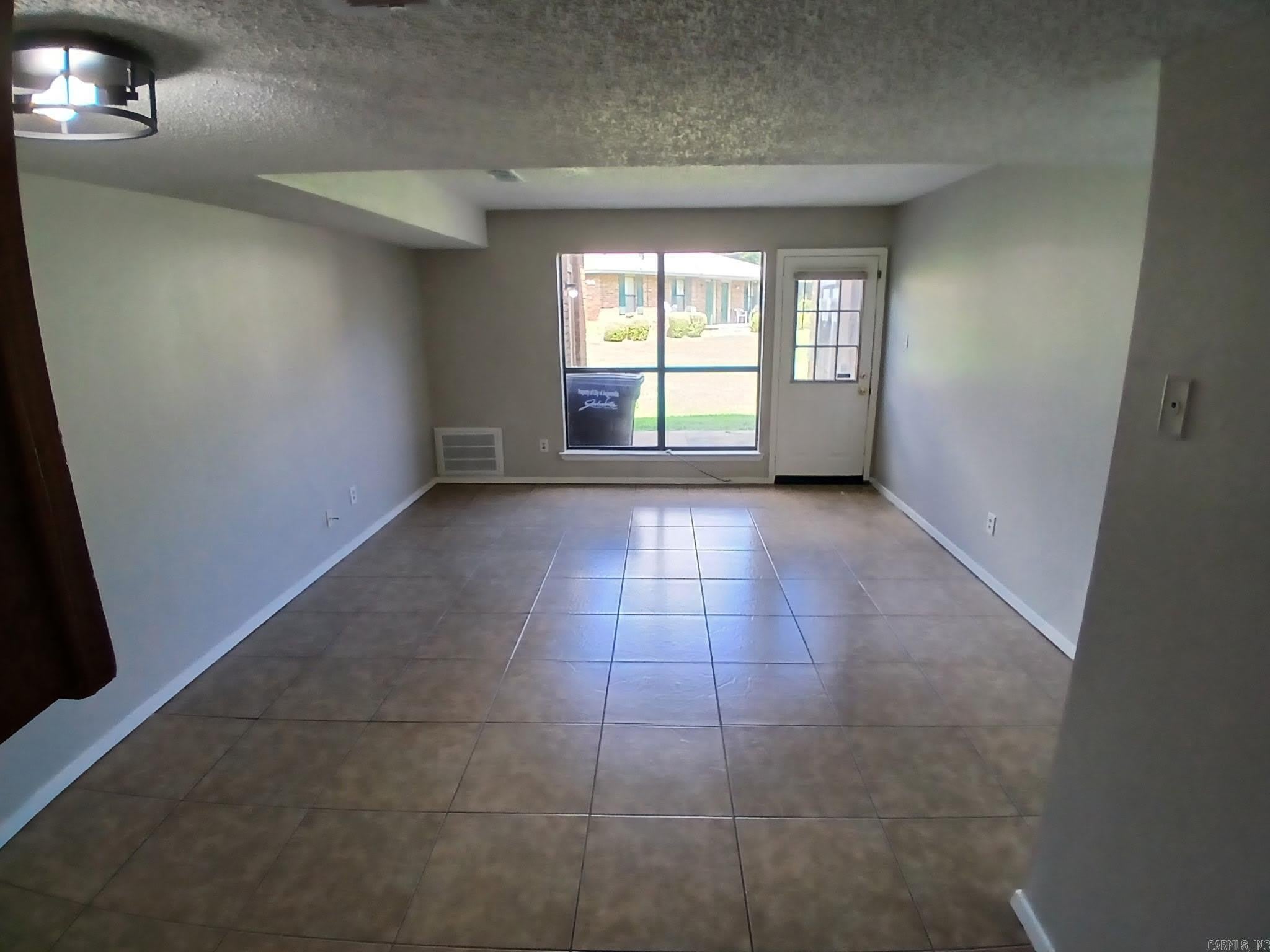 705 S. Spring Street – photo 3