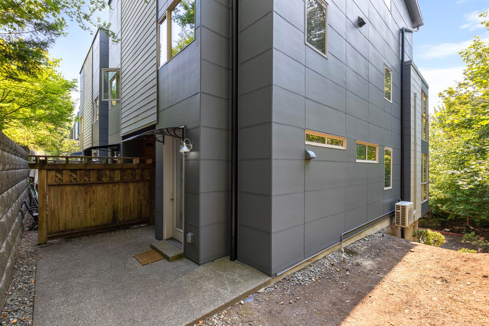 Bright 2BR + Loft Home with Garage and Multiple Balconies – photo 2