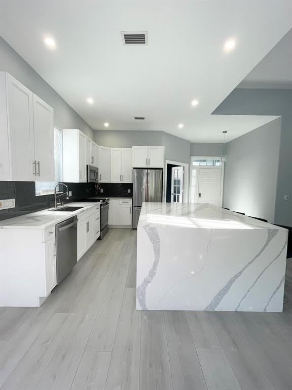 304 NW Bentley Circle – photo 3