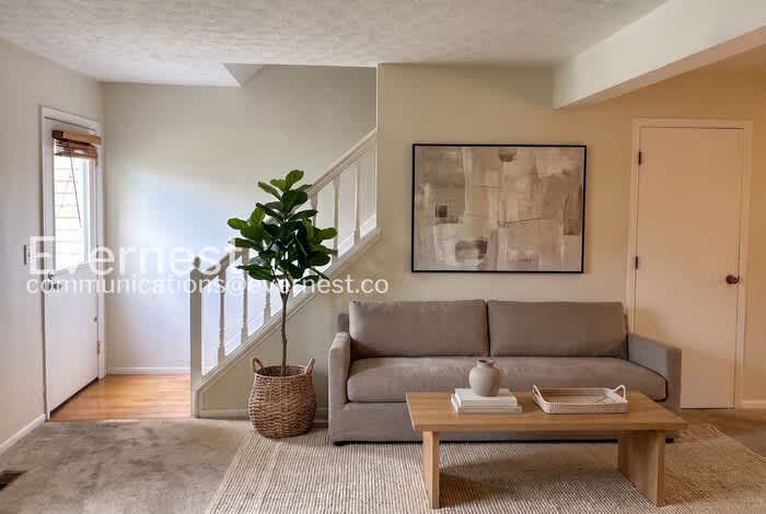 1268 Michigan Avenue – photo 4