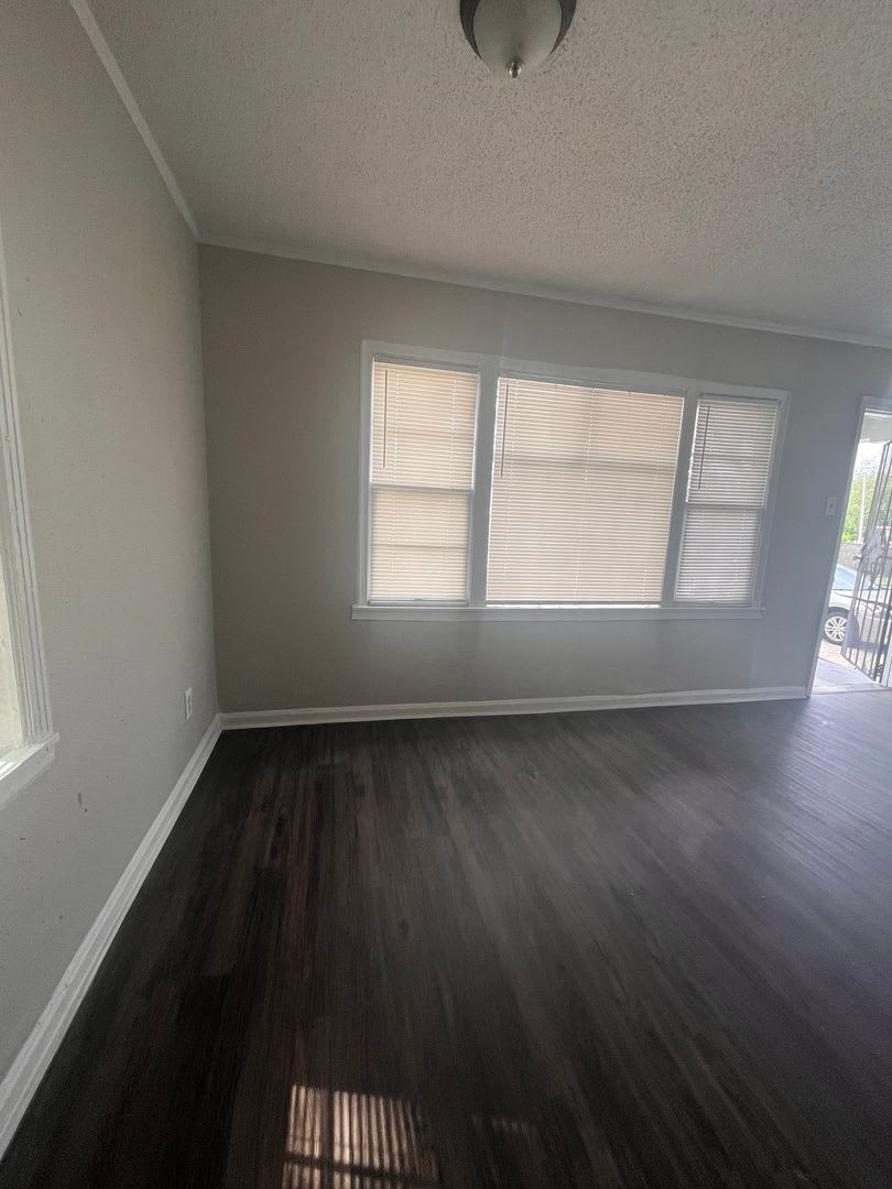 Newly Renovated Unit in Heart of Memphis – photo 2