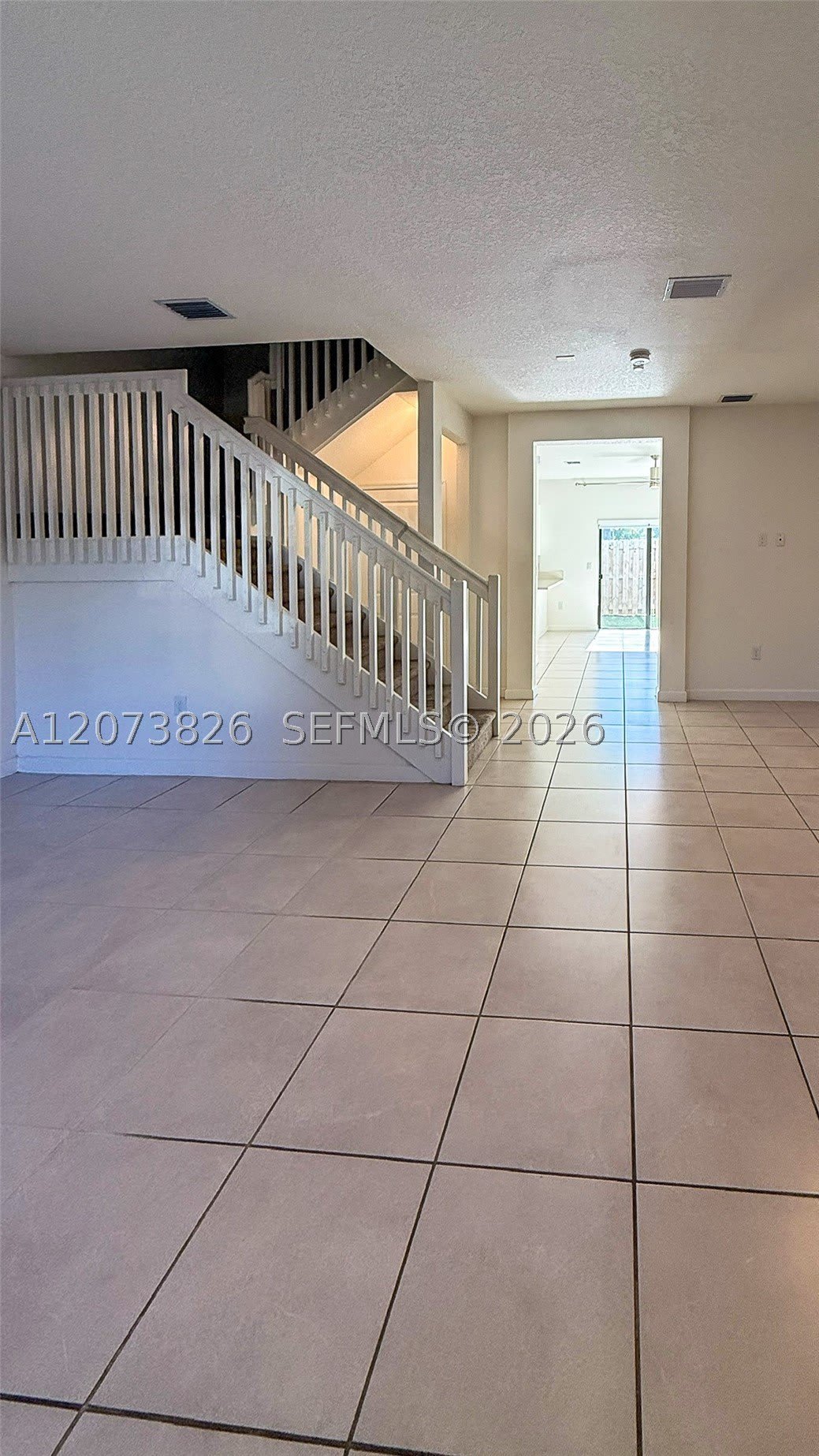 20800 NE 5th Ct – photo 4