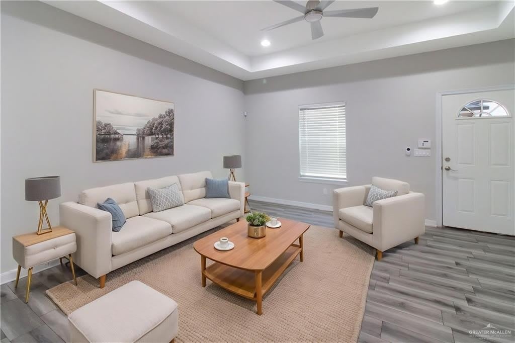 1634 Playa Drive – photo 4
