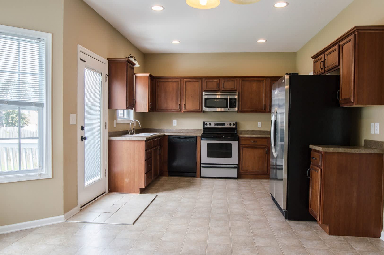 Four Bedroom in Timber Springs! – photo 5