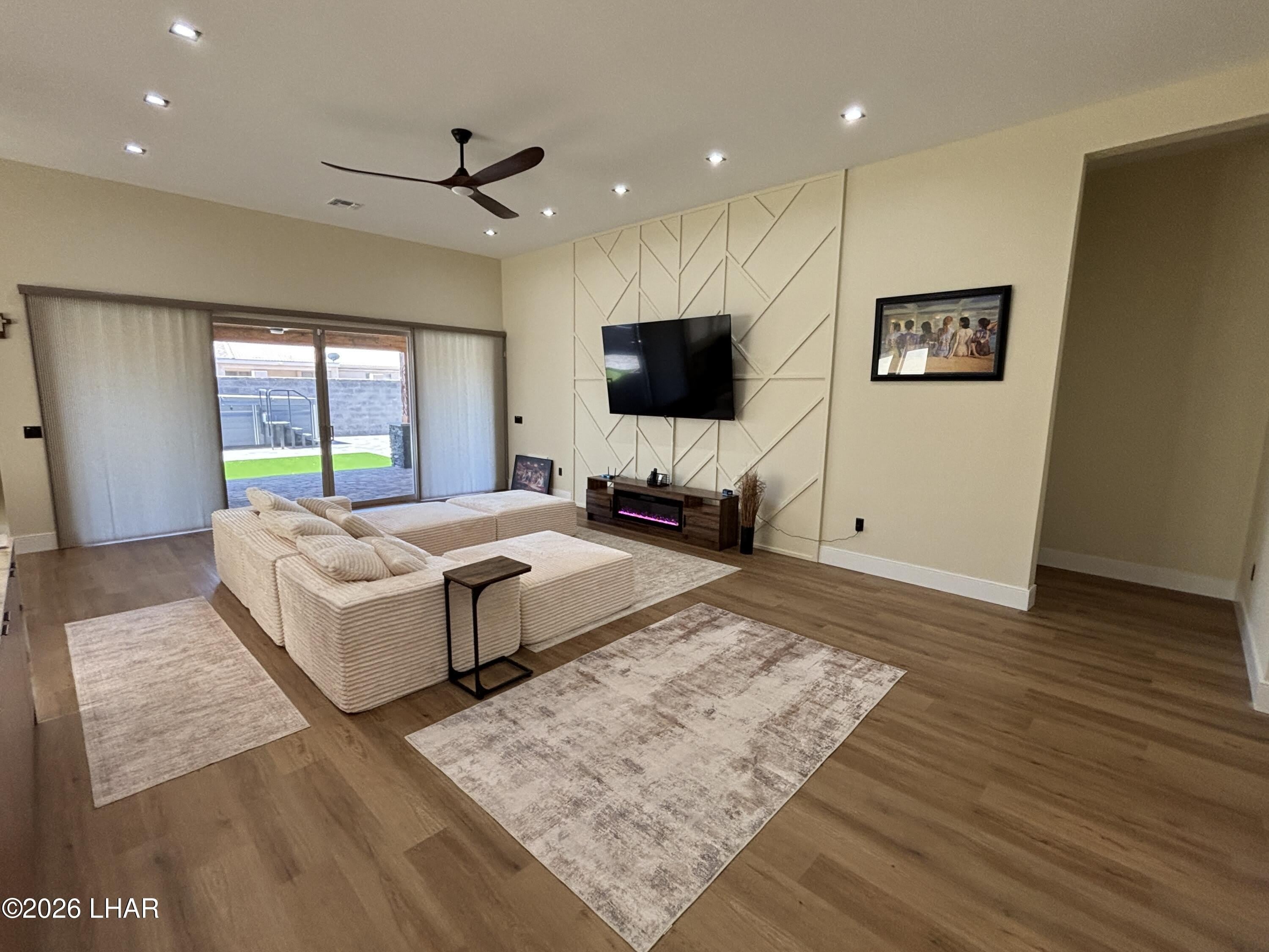 3170 Chemehuevi Blvd – photo 4