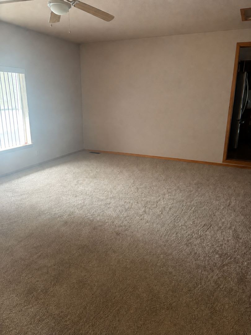 3 Bedroom Montlake Rambler – photo 3
