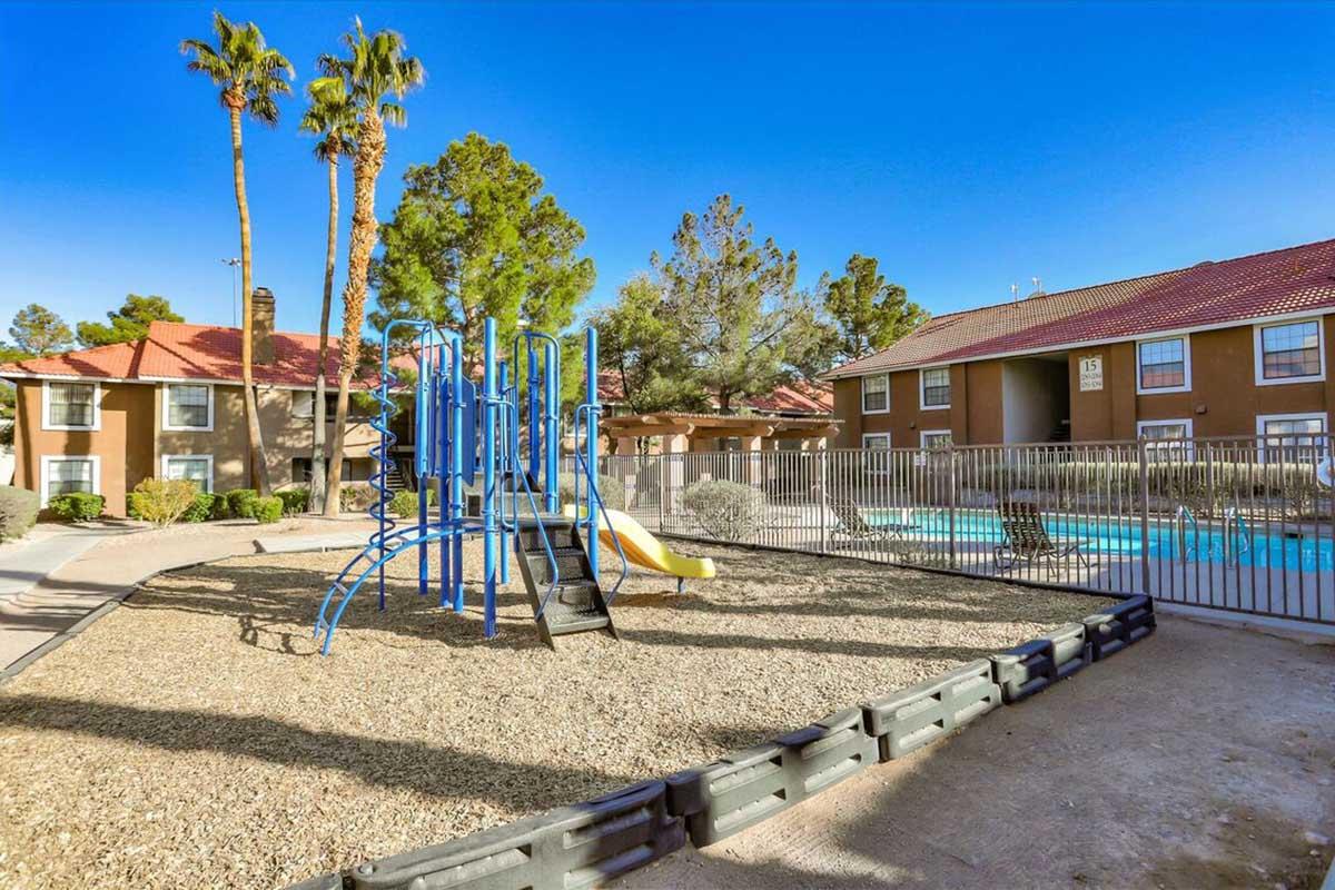 Summer Entrada Apartments – photo 3