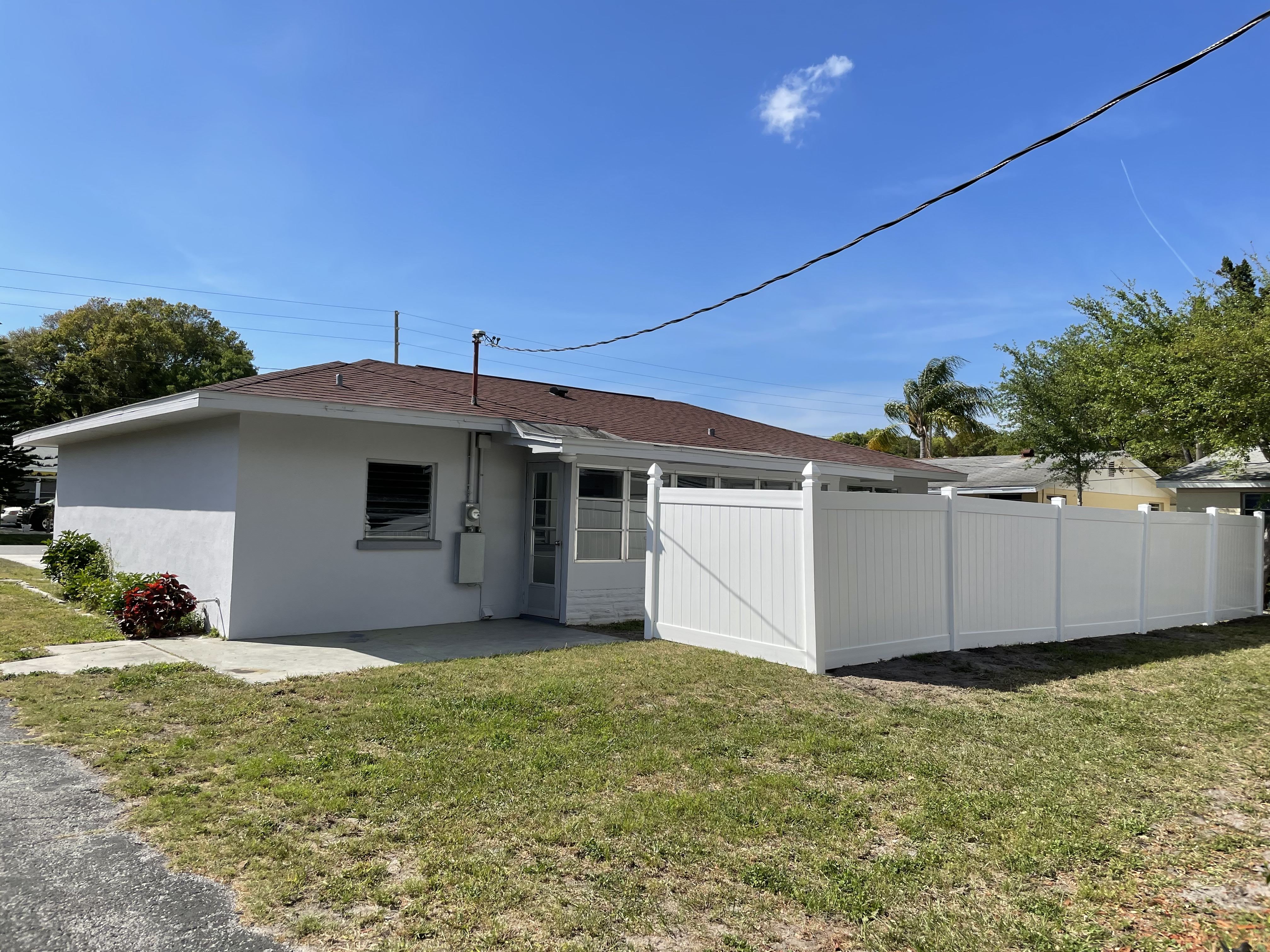 401 South Orion Avenue – photo 2