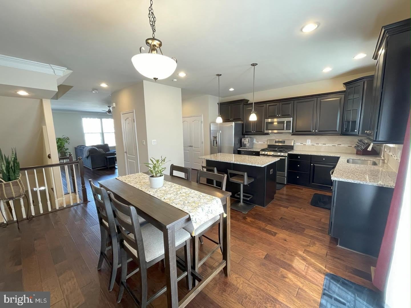 706 BUNKER Lane – photo 5
