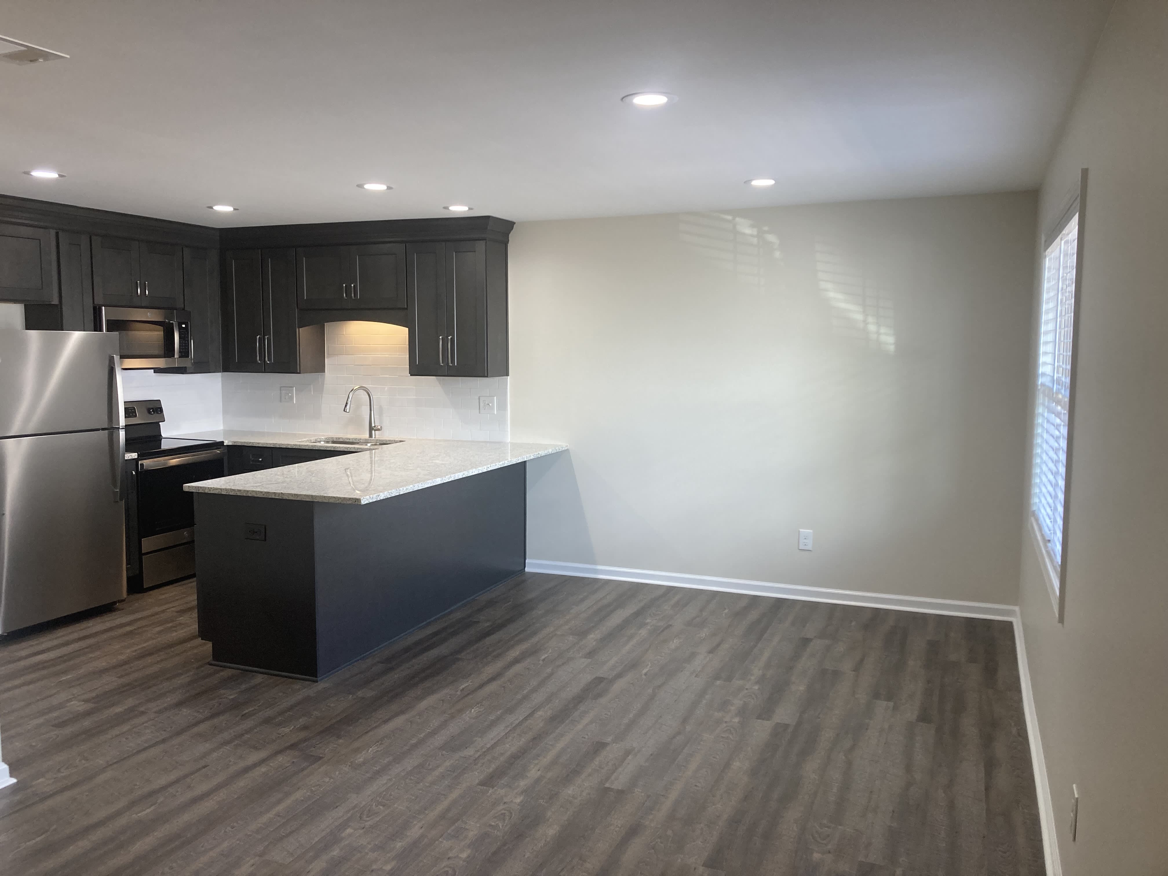 2701 37th Street – photo 3