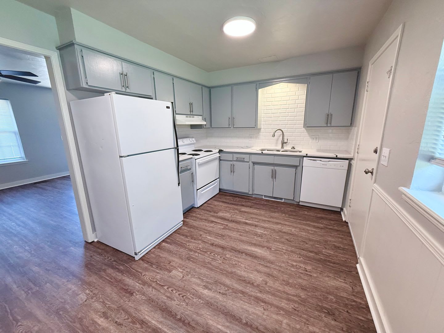 Beautifully Updated 2BD 1BA, Two-Story Duplex in Yukon!!! – photo 4