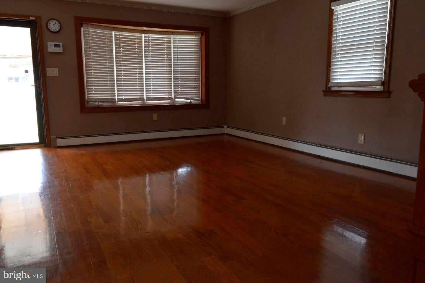3131 CLIVE Avenue – photo 3