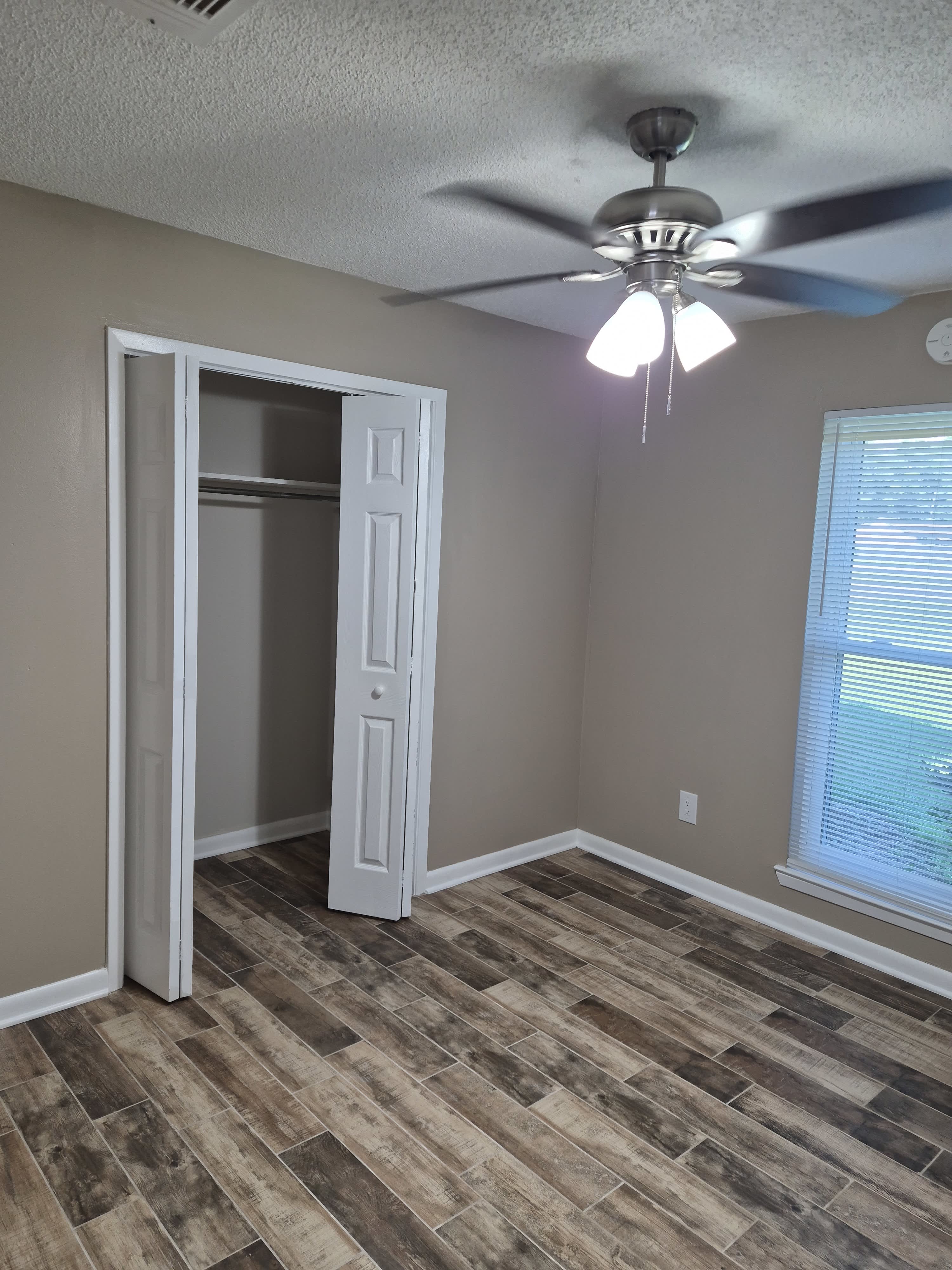 3878 Avalon Boulevard – photo 3