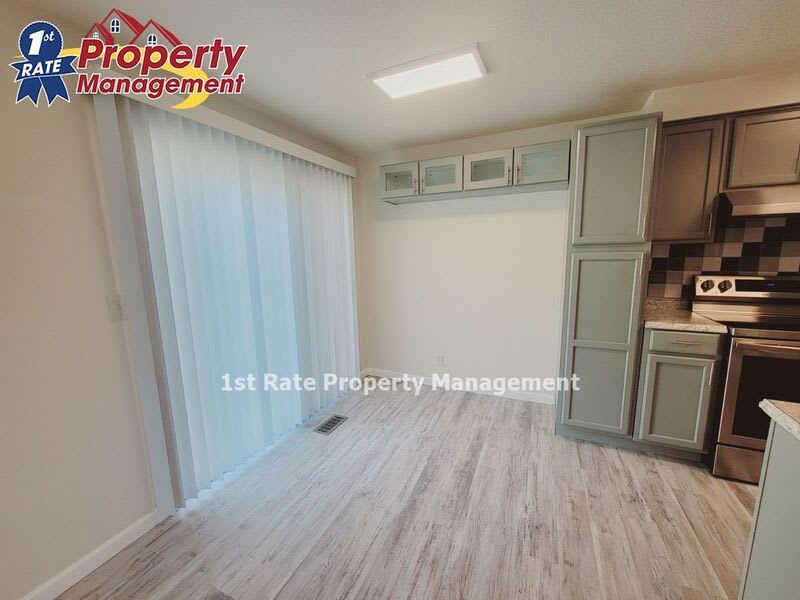 4336 W Rose Hill Court – photo 4