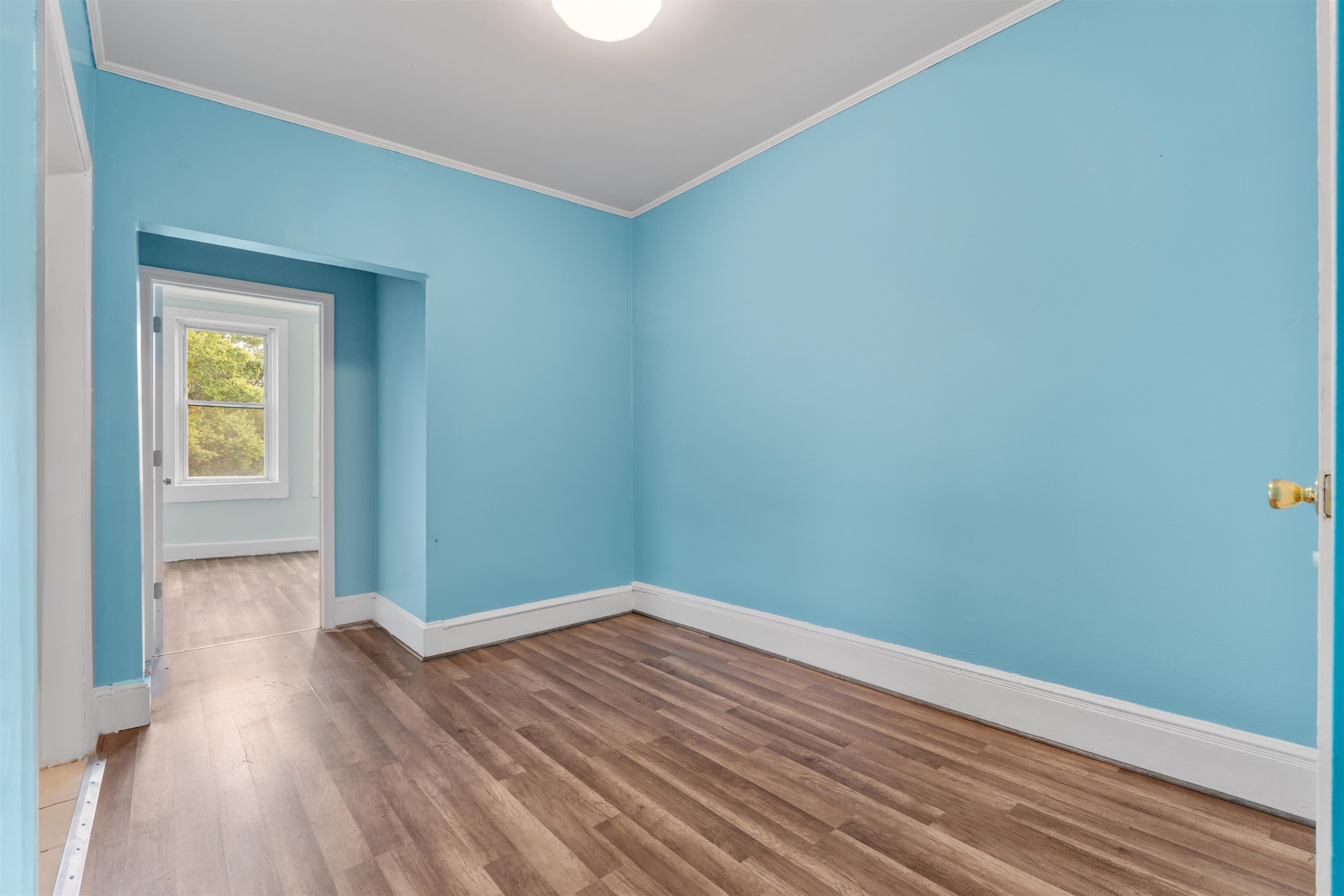 122 Mallory Ave – photo 4
