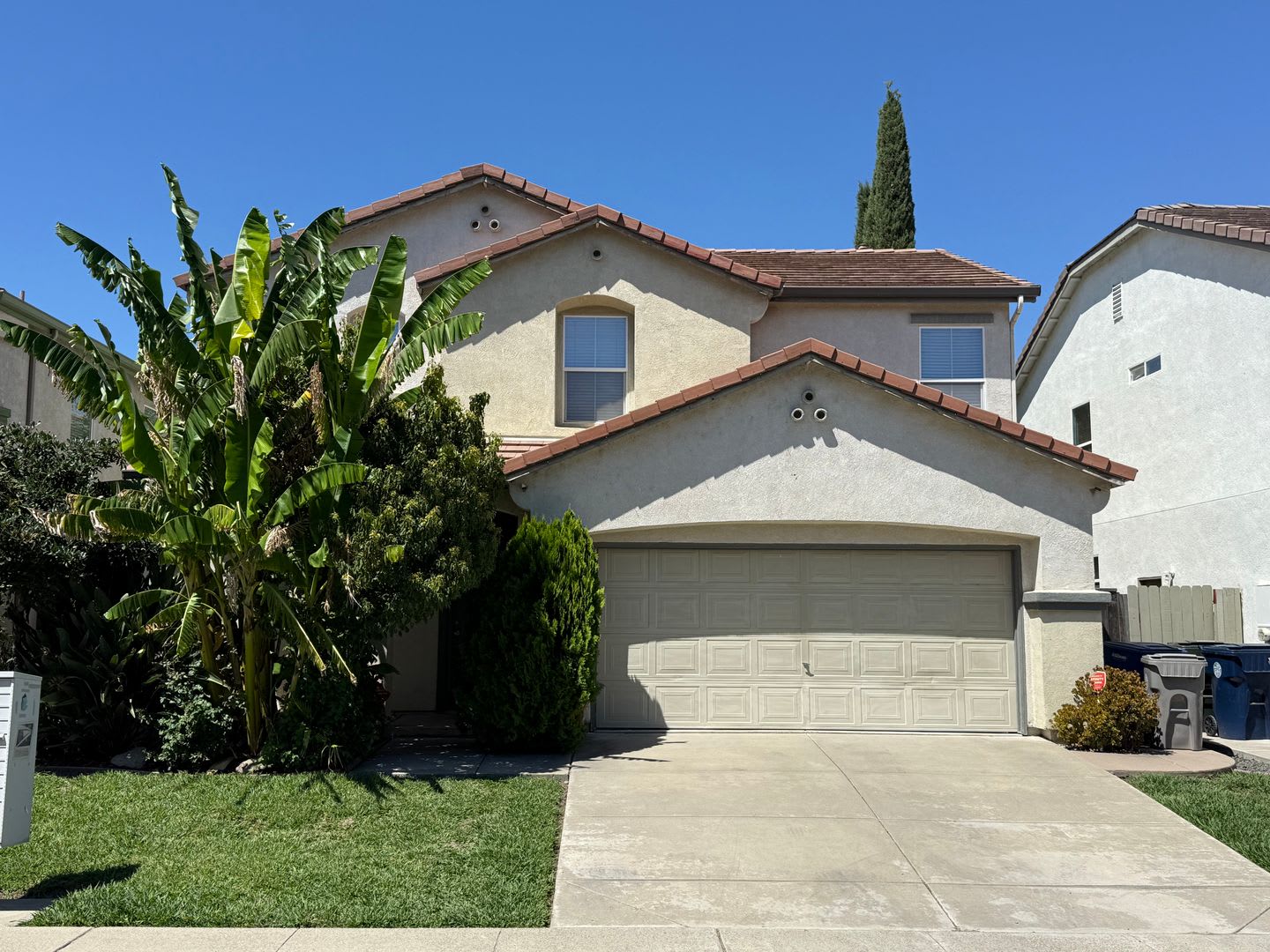 North Natomas 2 Story 3 Bedroom W Loft 2 Car Attached Garage – photo 1