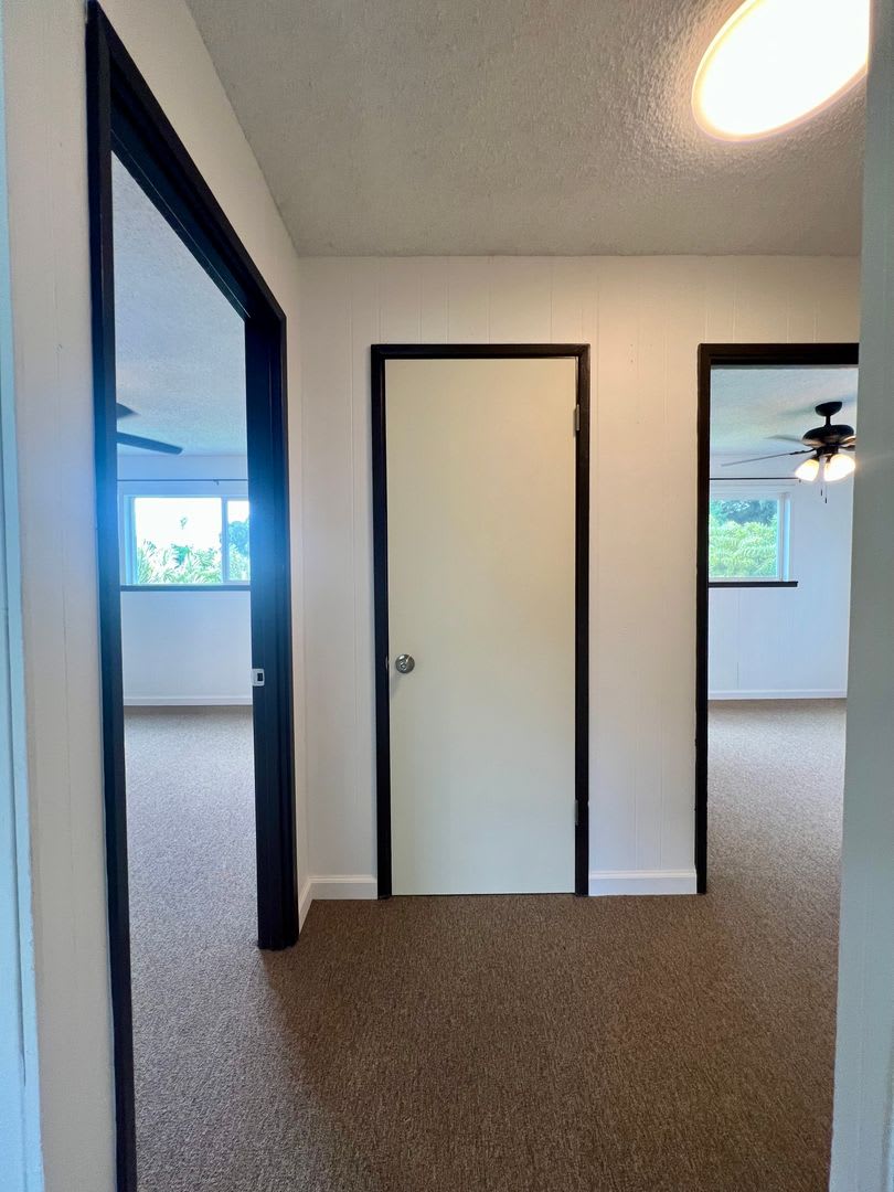 2 Bedroom, 1 Bath Condo- Hilo Terrace – photo 4