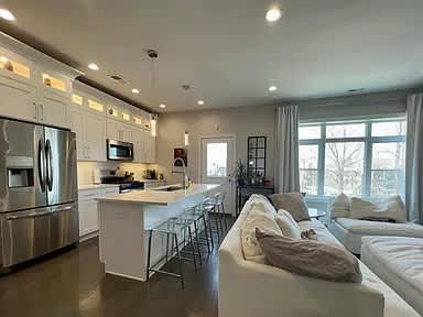 6409 South Ellis Avenue – photo 3