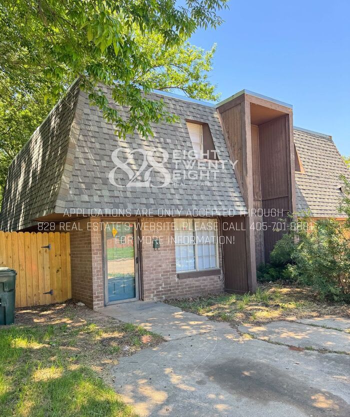 1918 Cherokee Lane – photo 2