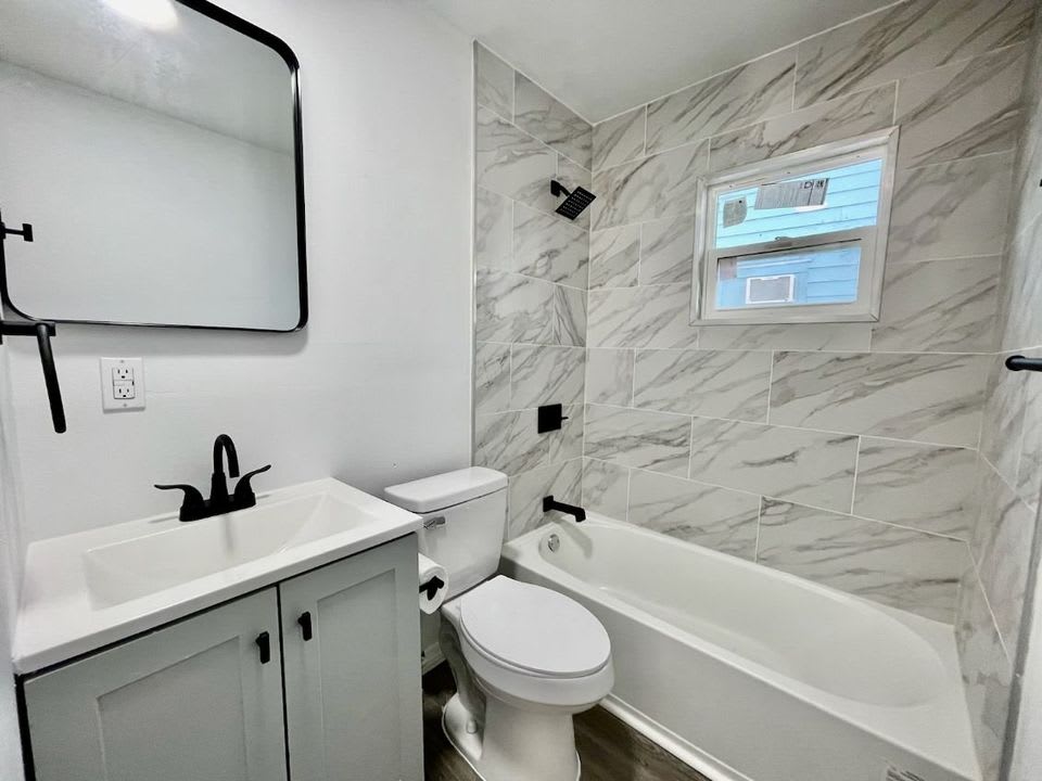 1110 West 8Th Street – photo 4